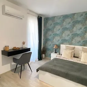 https://la-vie-est-belle.bucharesthotelsnow.com